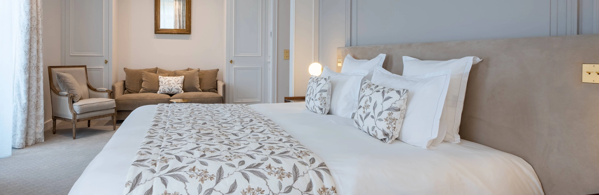Chambres et suites au Domaine de Rochebois, hôtel 5 étoiles proche de Sarlat la Canéda en Dordogne